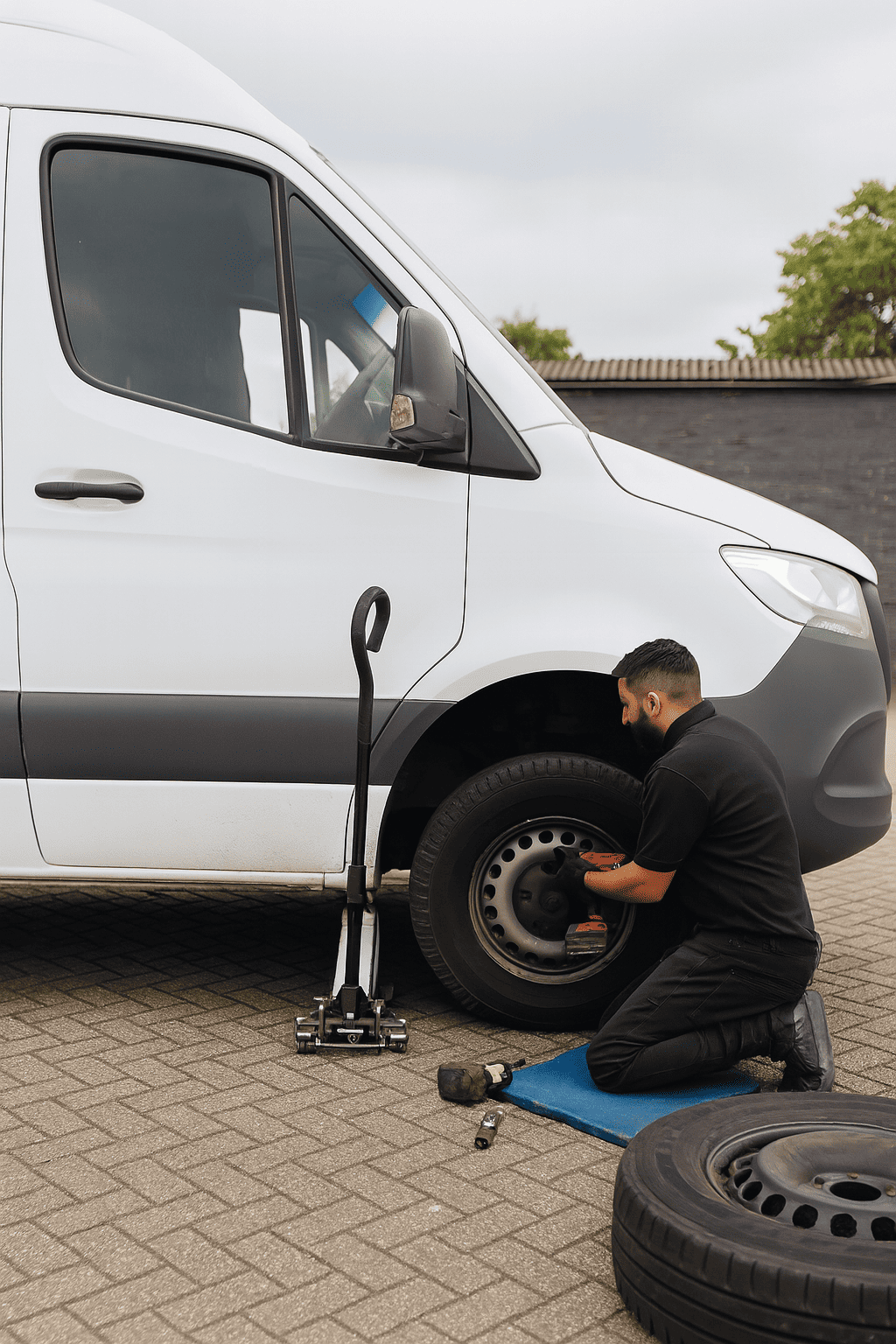 24 Hour Mobile Tyres Luton